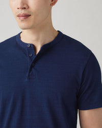 Levi's® S/S Housemark Henley - True Indigo Dark Indigo | Levi's® T Shirts | JEANSTORE