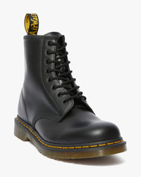 Dr Martens 140cm Round Shoe Laces (8-10 Eye) - Black | Dr Martens Garment Care | JEANSTORE