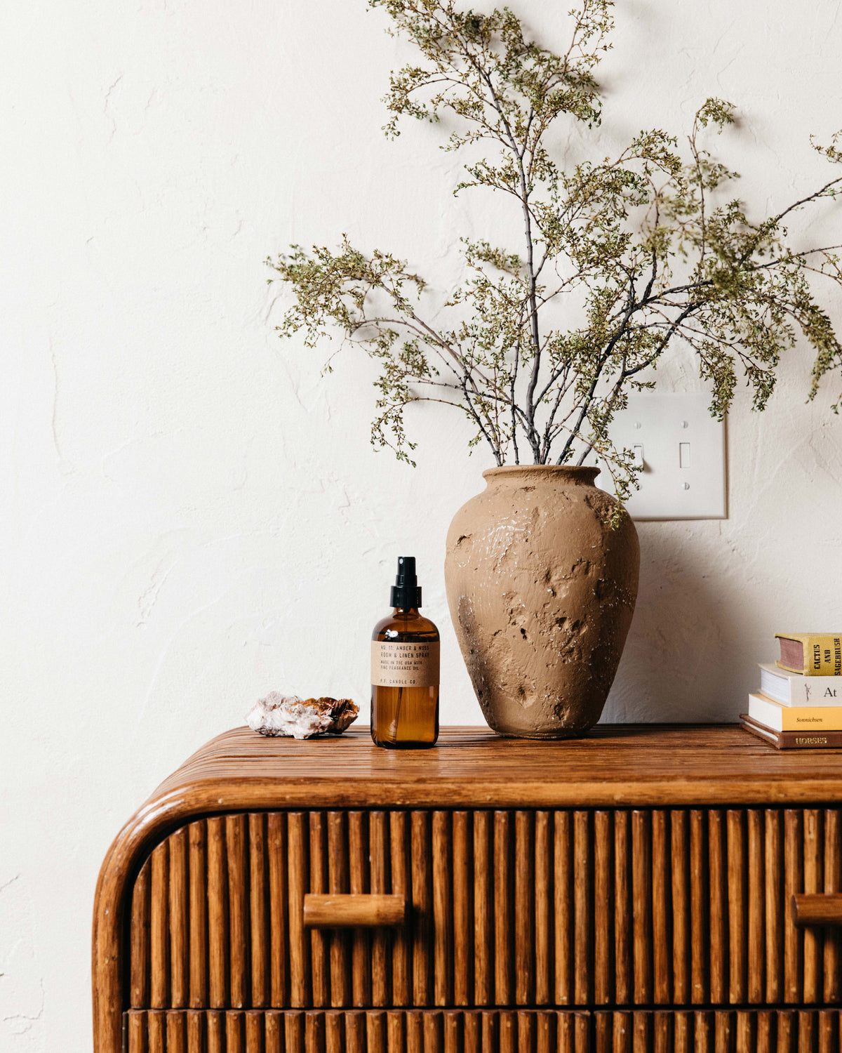 P.F. Candle Co. Room & Linen Spray Large - Amber & Moss | P.F. Candle Co. Miscellaneous | JEANSTORE