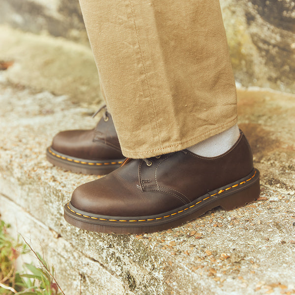 Dr Martens Made In England Adrian Tassel Loafer - Black Quilon