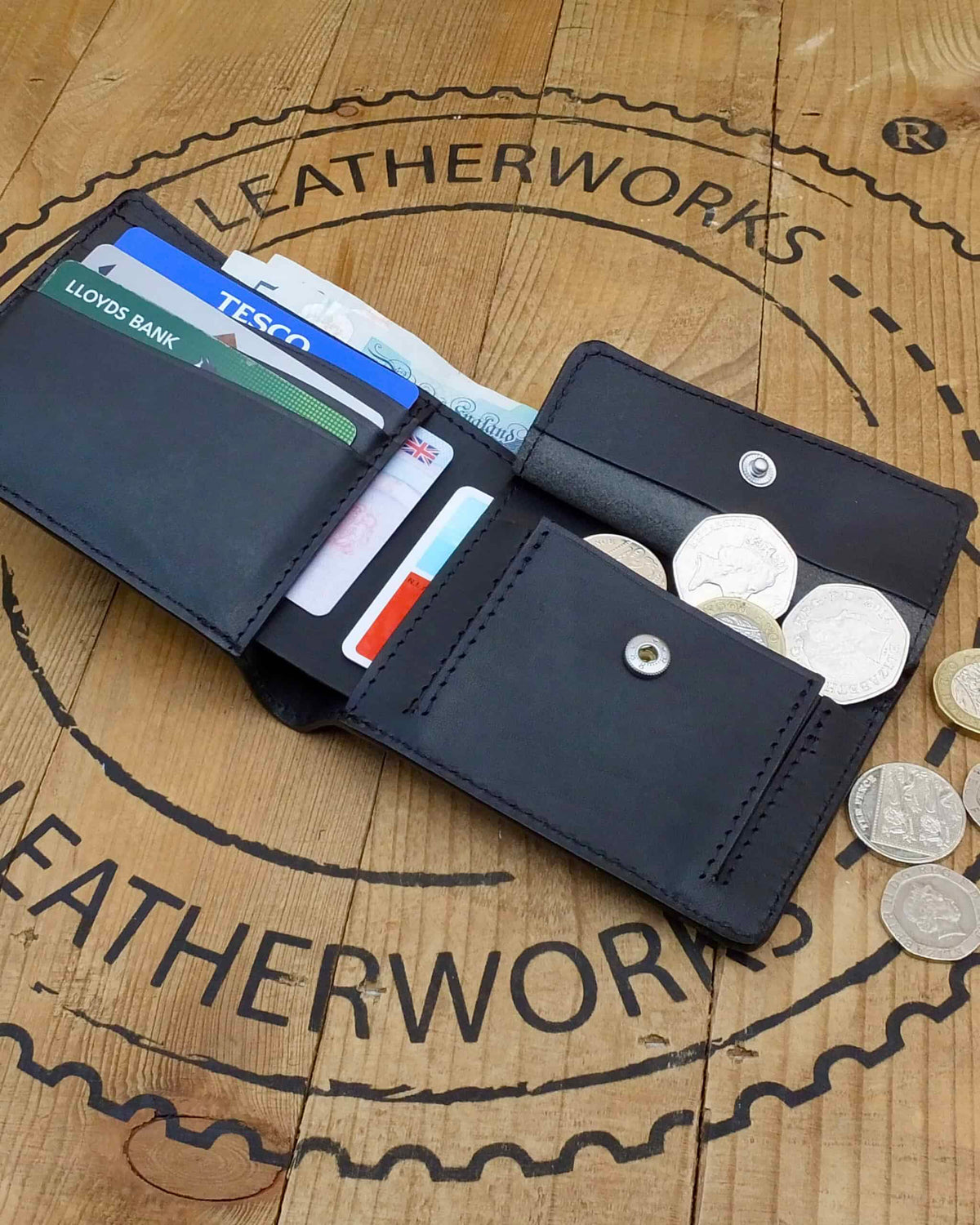 Barnes and Moore Longshore Coin Pocket Leather Wallet - Black | Barnes and Moore Wallets & Key Fobs | JEANSTORE