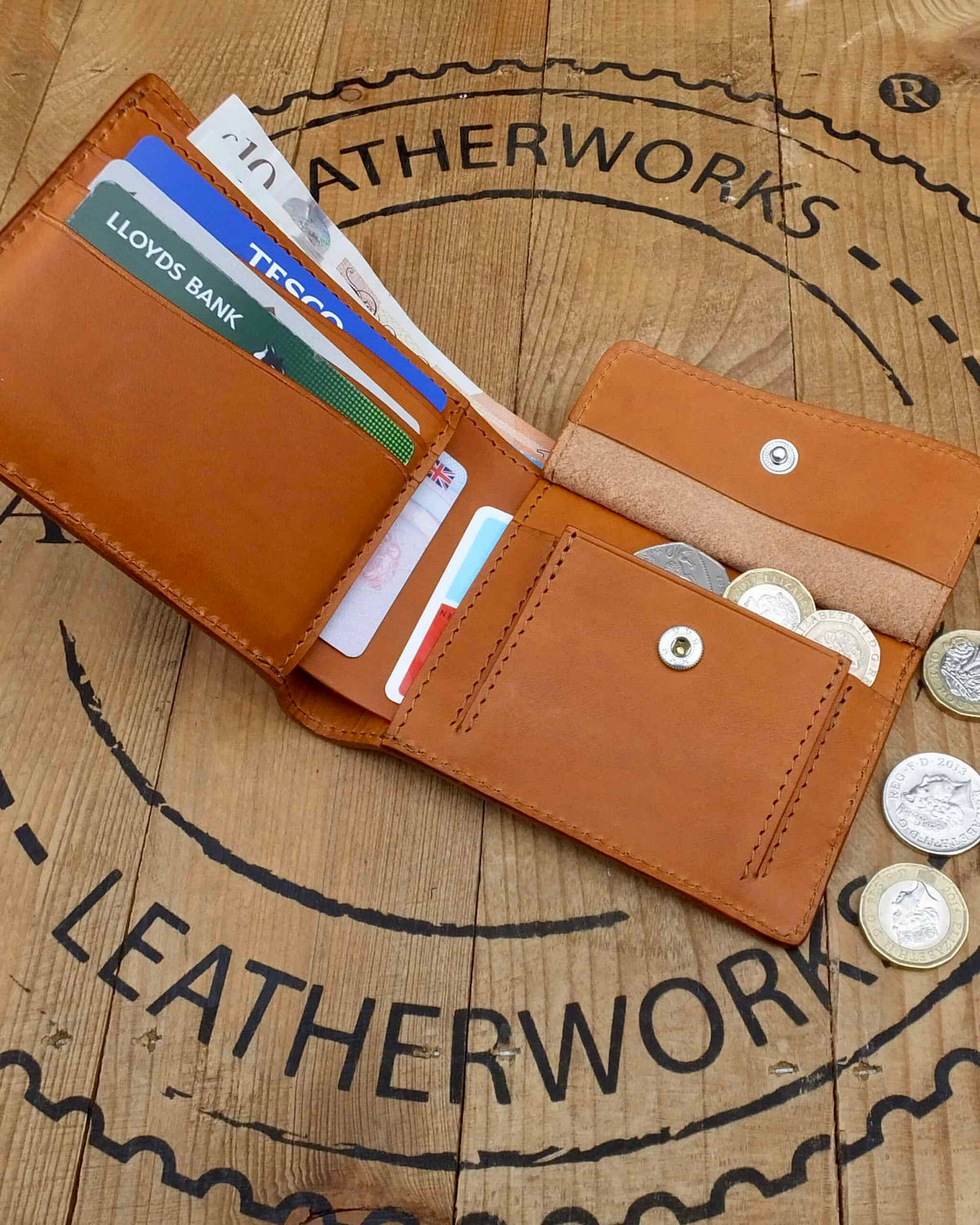 Barnes and Moore Longshore Coin Pocket Leather Wallet - Harness Tan | Barnes and Moore Wallets & Key Fobs | JEANSTORE