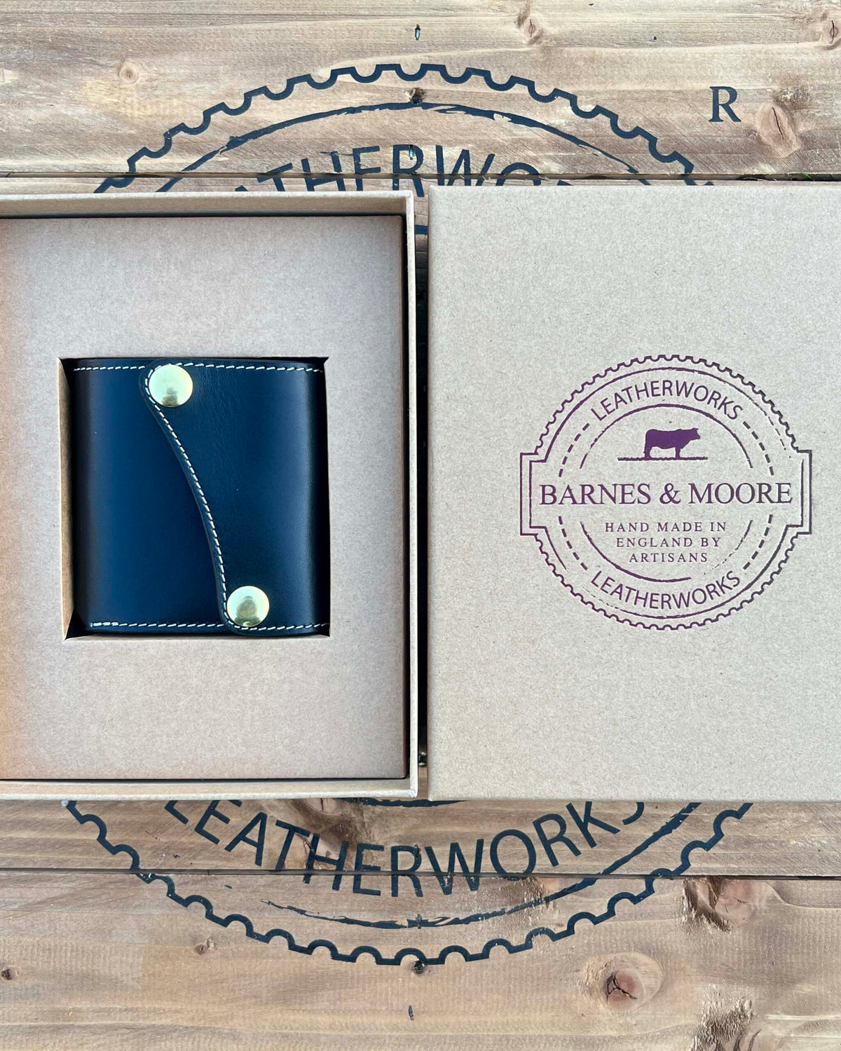 Barnes and Moore Sportsman Mid Leather Wallet - Silver Series Indigo | Barnes and Moore Wallets & Key Fobs | JEANSTORE