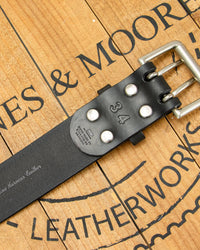 Barnes and Moore Harness Leather Heavyweight Belt - Black / Nickel | Barnes and Moore Belts | JEANSTORE
