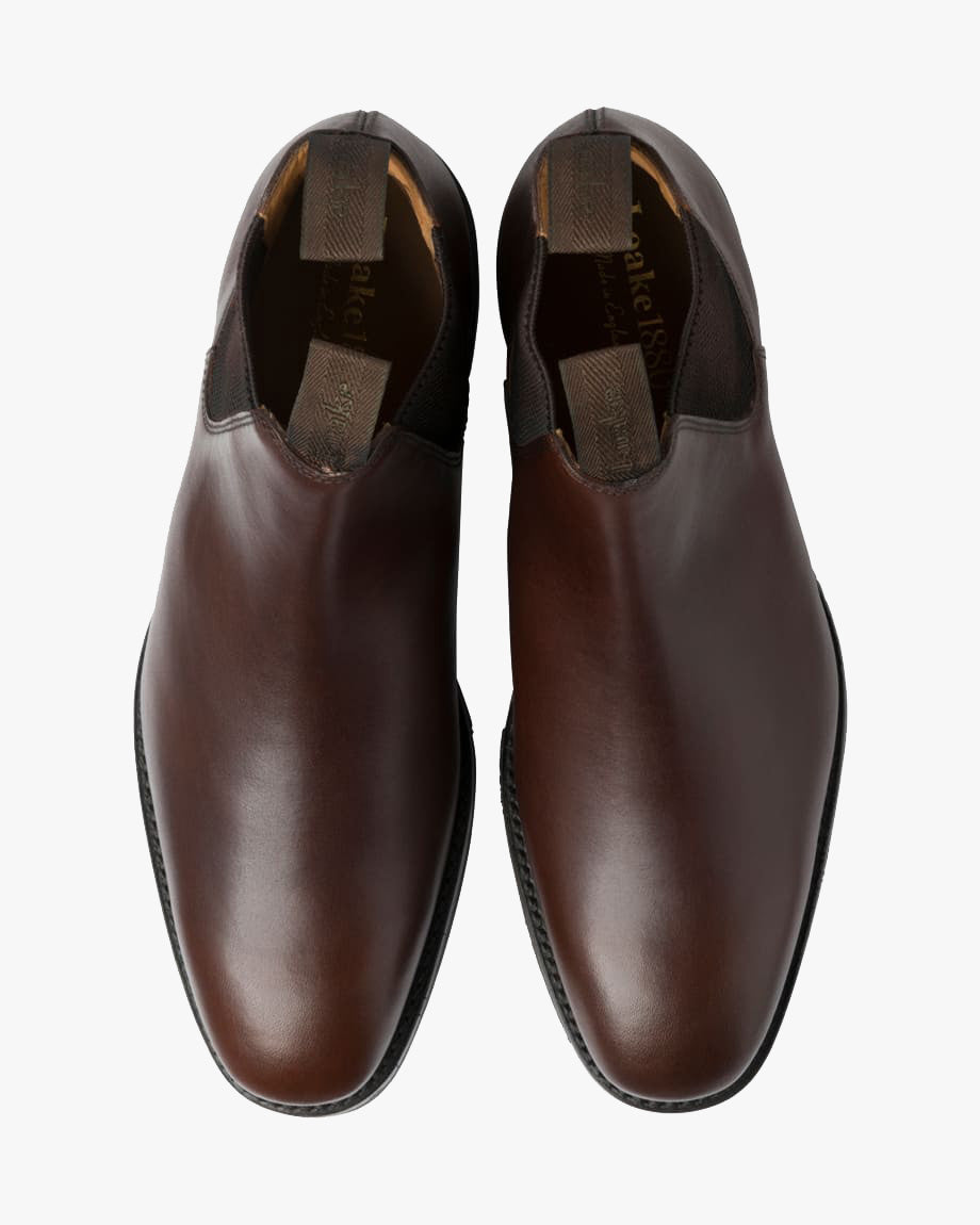 Loake 1880 Classic Chatsworth Chelsea Boot - Dark Brown Waxy / Dainite Sole | Loake Shoemakers Boots | JEANSTORE