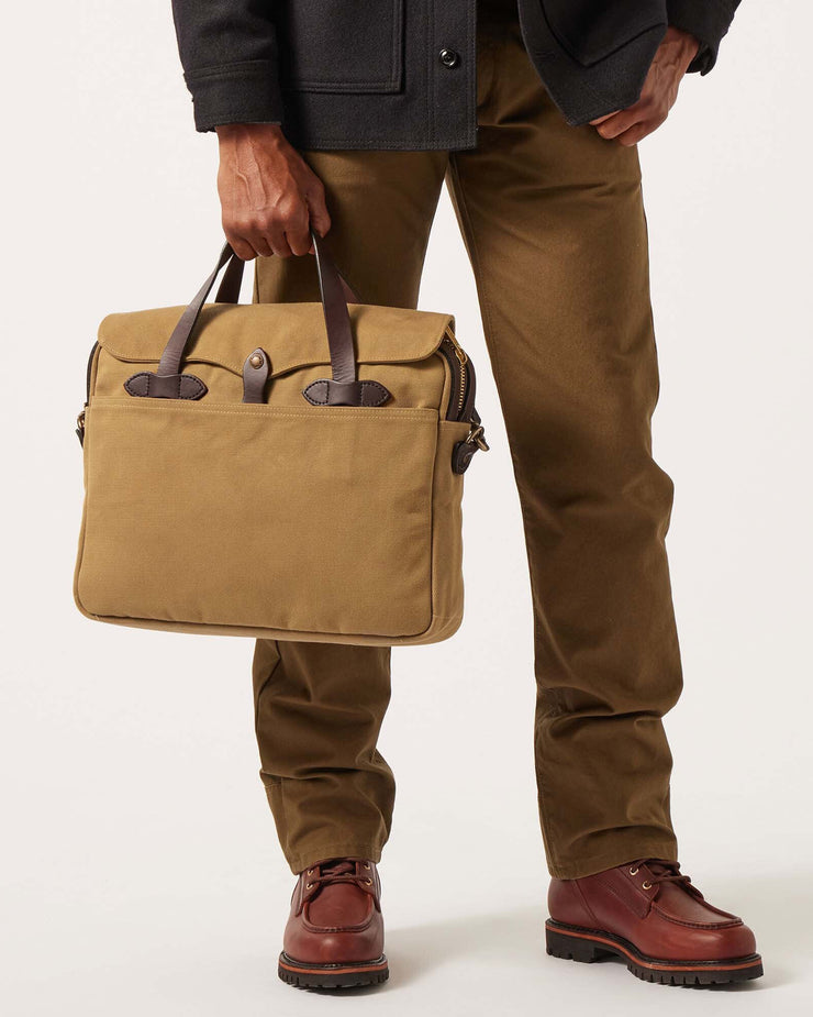 Filson Rugged Twill Original Briefcase - Tan | Filson Bags | JEANSTORE