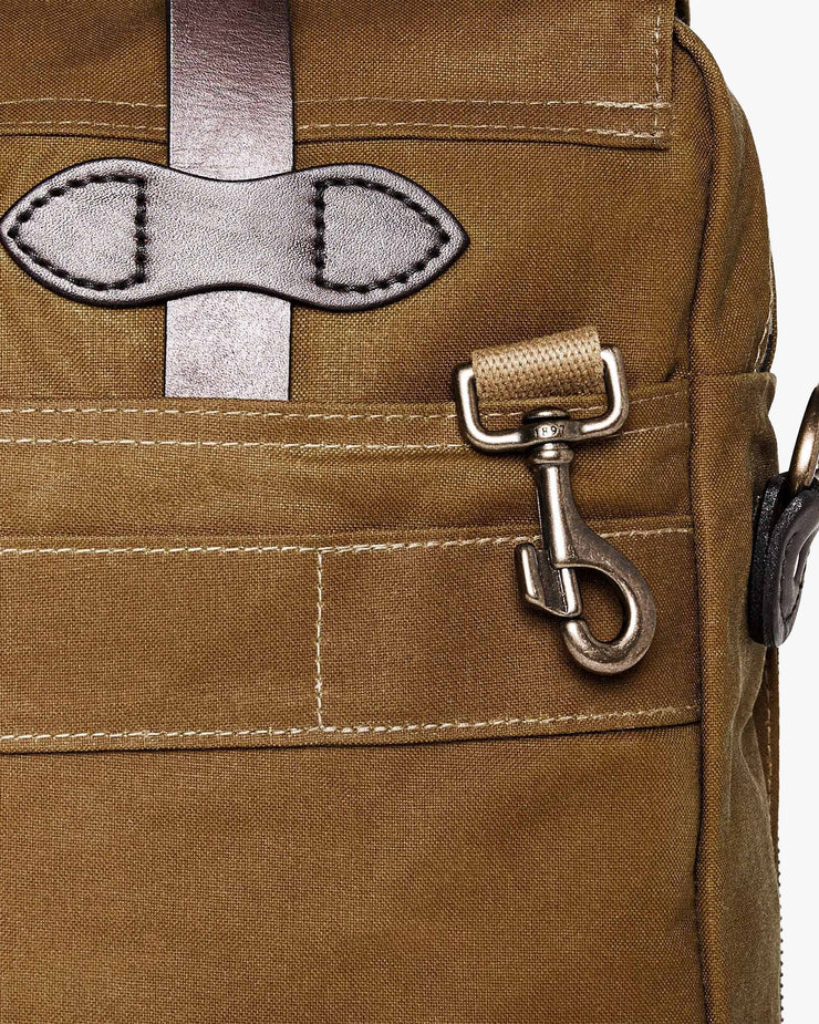 Filson 24 Hour Tin Briefcase - Dark Tan | Filson Bags | JEANSTORE
