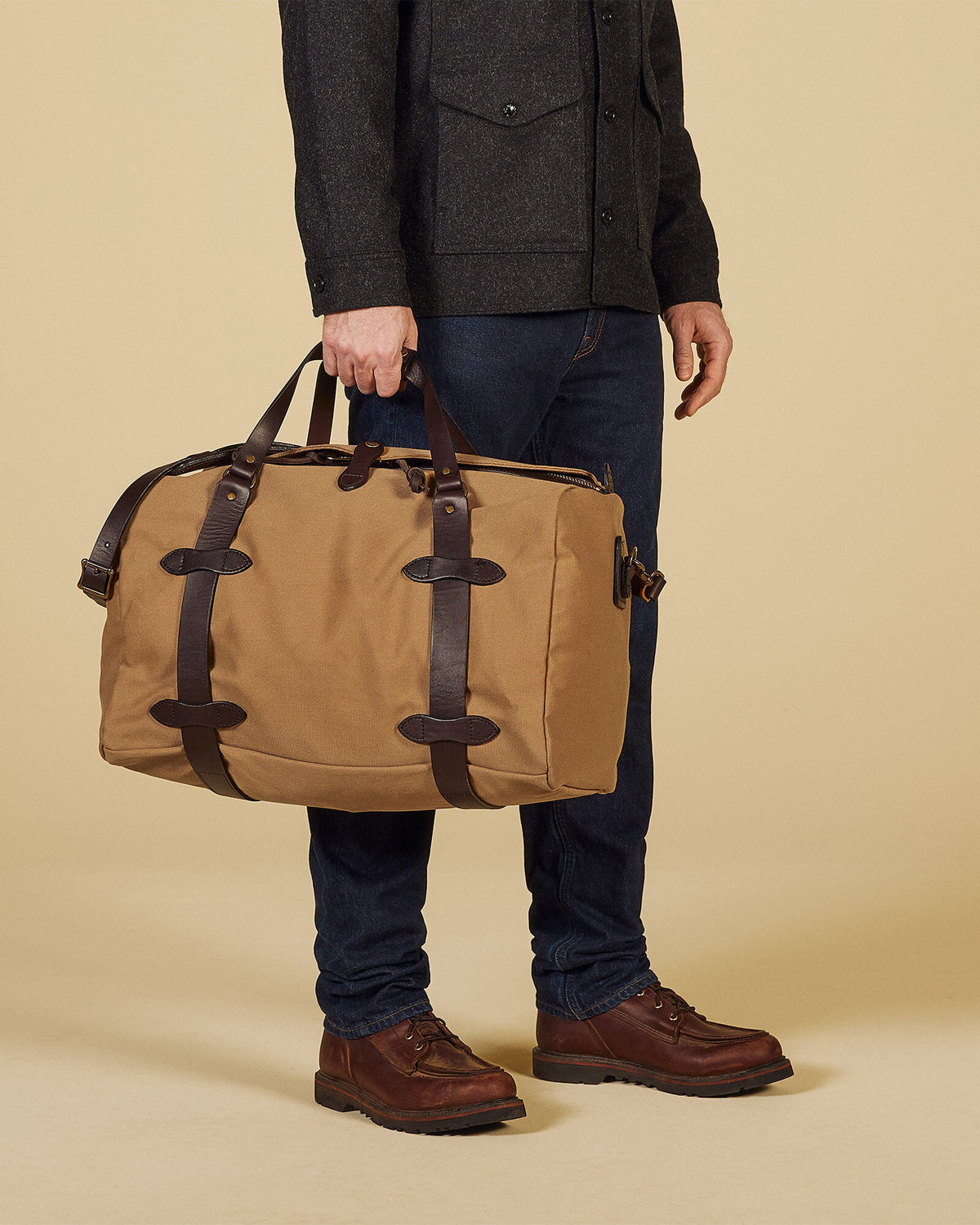 Filson Medium Rugged Twill Duffle Bag - Tan