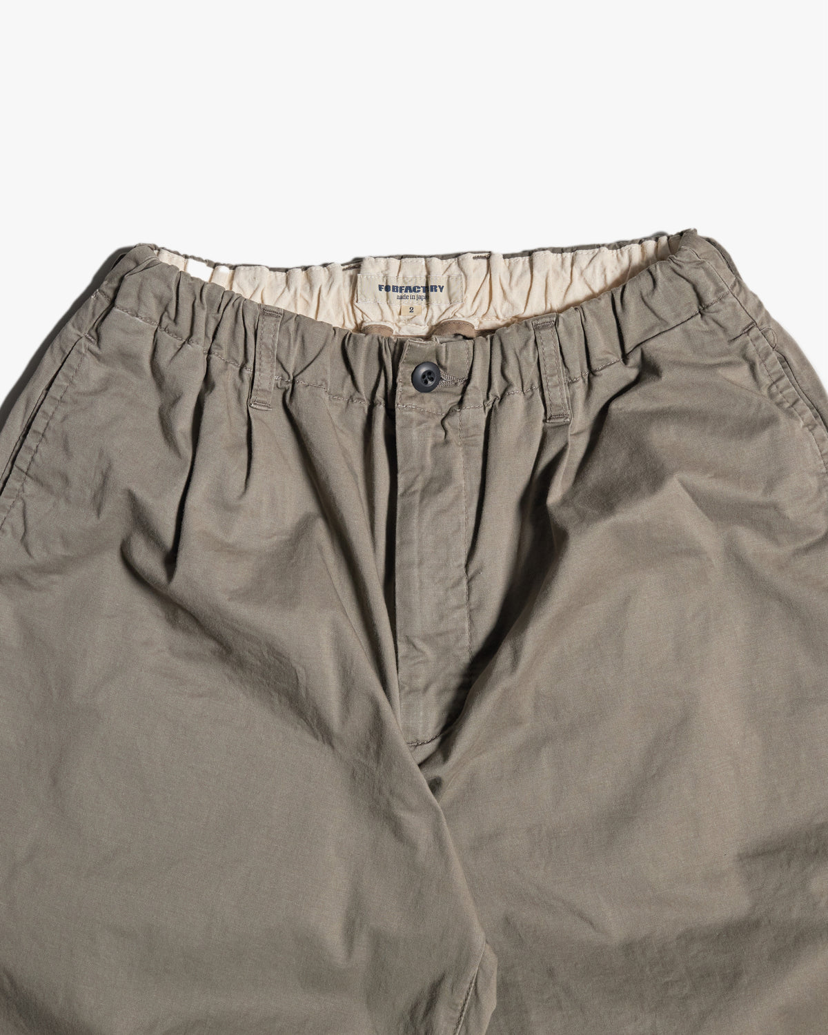 FOB Factory F0549 Stretch Twill Easy Pants - Ivy | FOB Factory Chinos & Trousers | Jeanstore