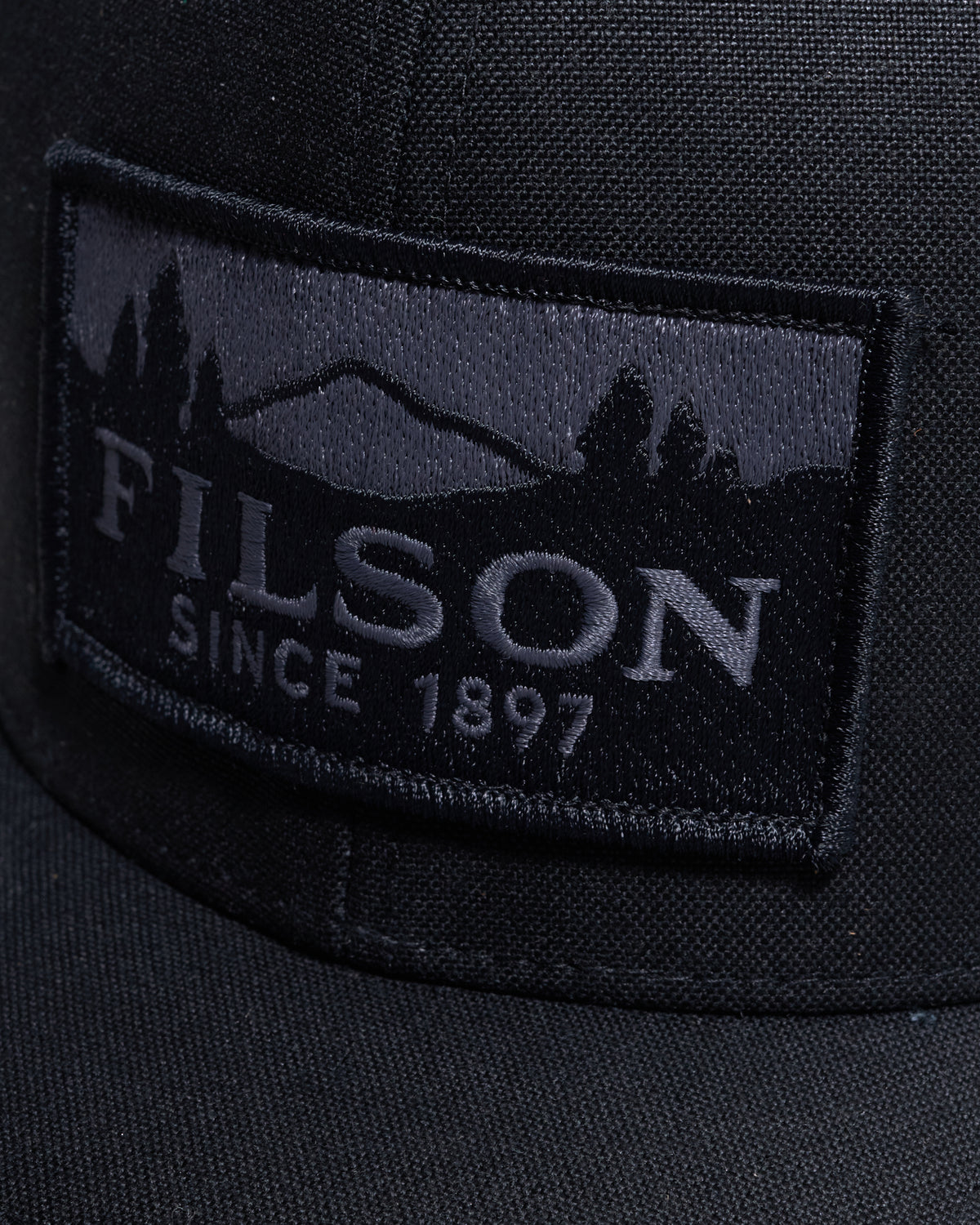 Filson Logger Mesh Cap - Black | Filson Hats | JEANSTORE