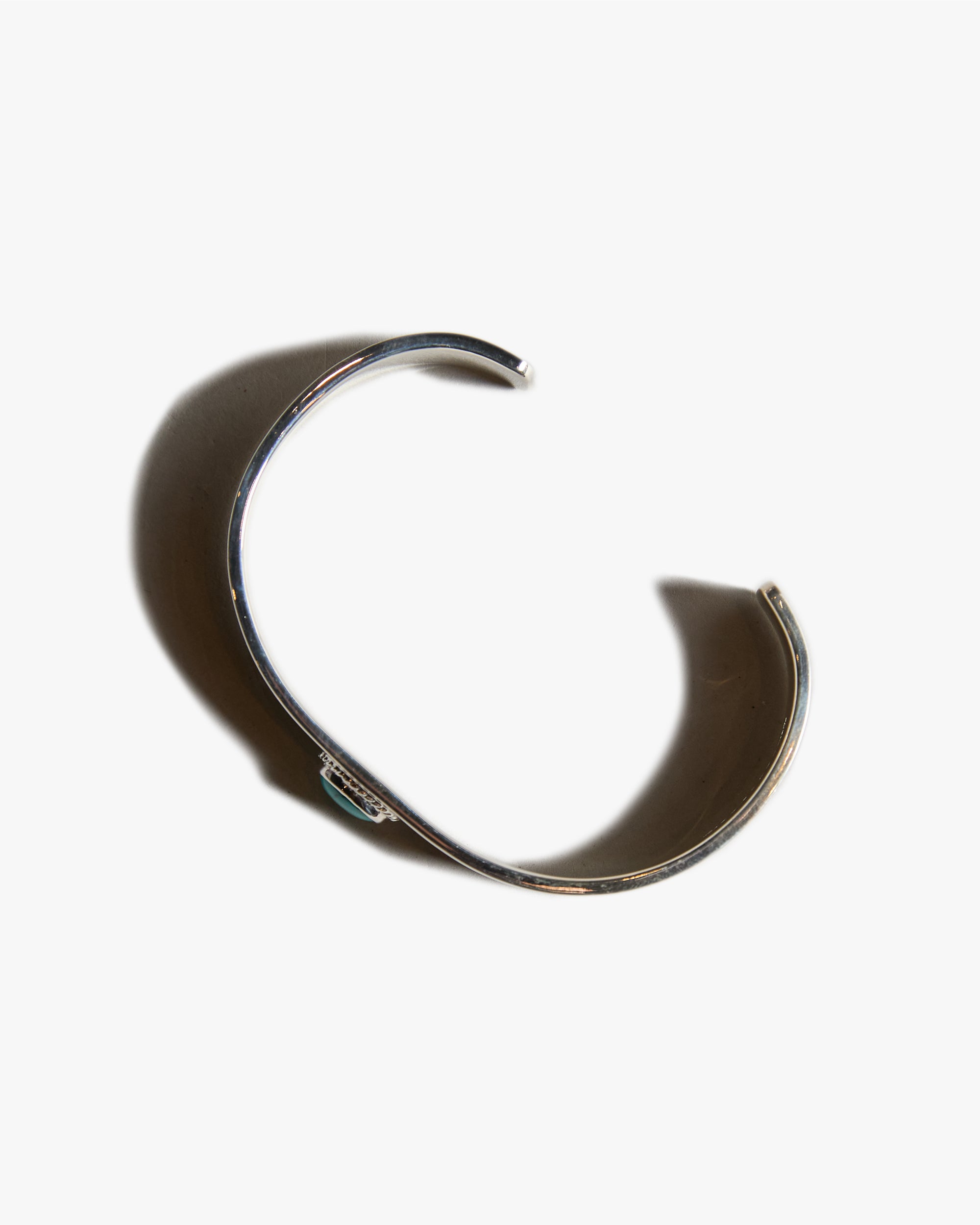 First Arrows BR-003 Silver 12mm Flat Hammered Plain Bangle w/ Turquoise - Medium