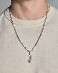 First Arrows O-062(3) Medium Silver Chain & P-004L Small Silver Feather Pendant - 60cm