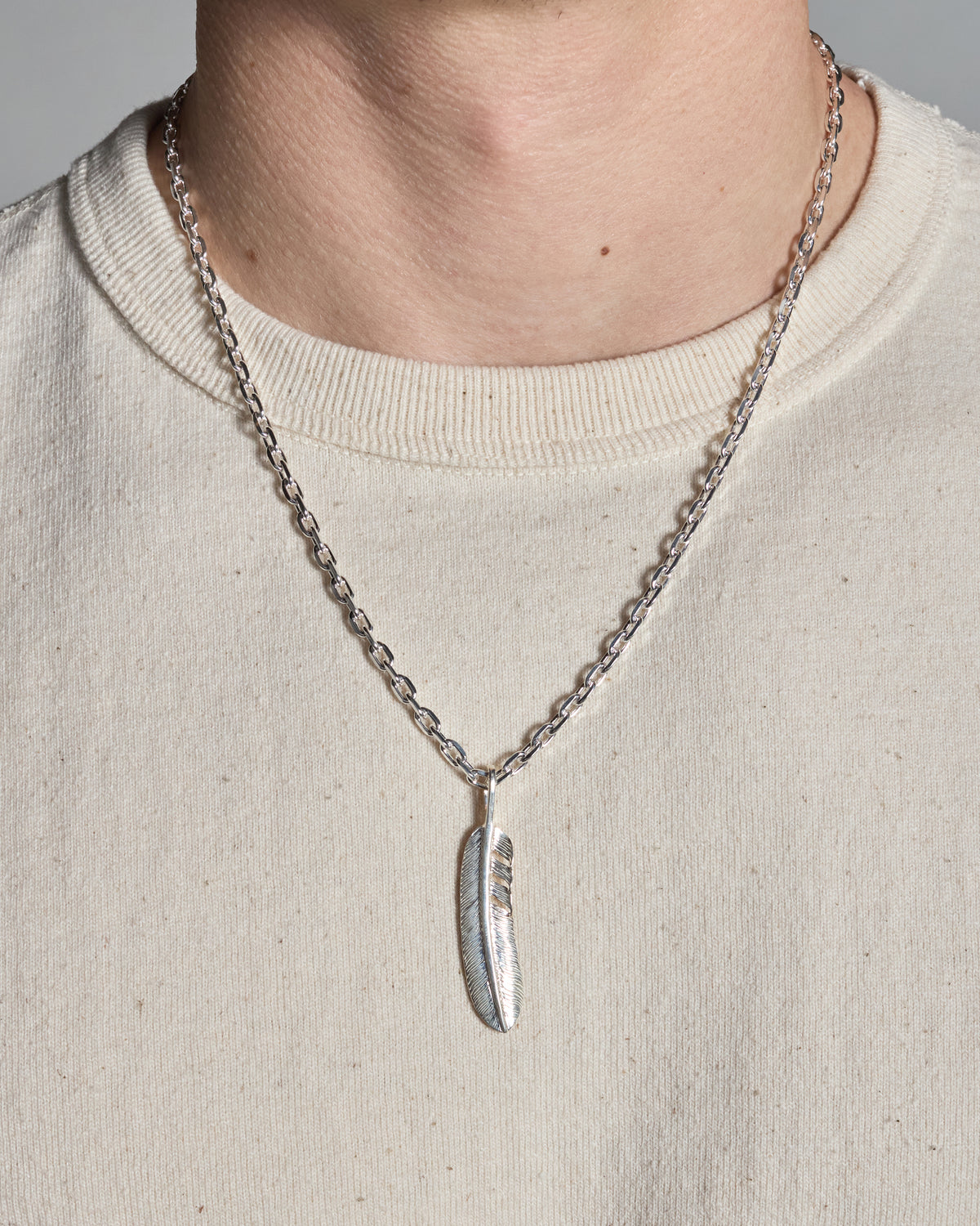 First Arrows O-062 Medium Silver Chain & P-519R Medium Silver Feather Pendant - 55cm | First Arrows Miscellaneous | JEANSTORE
