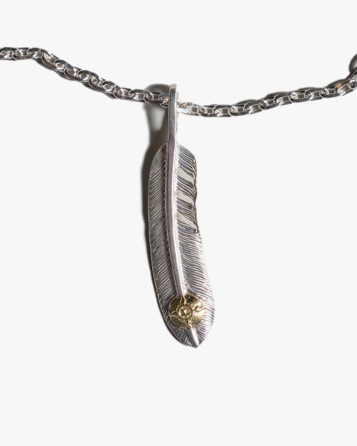 First Arrows O-063+P-234 Small Silver Chain w/ Medicine Wheel & P-520R Medium K18 Silver Feather Pendant - 55cm