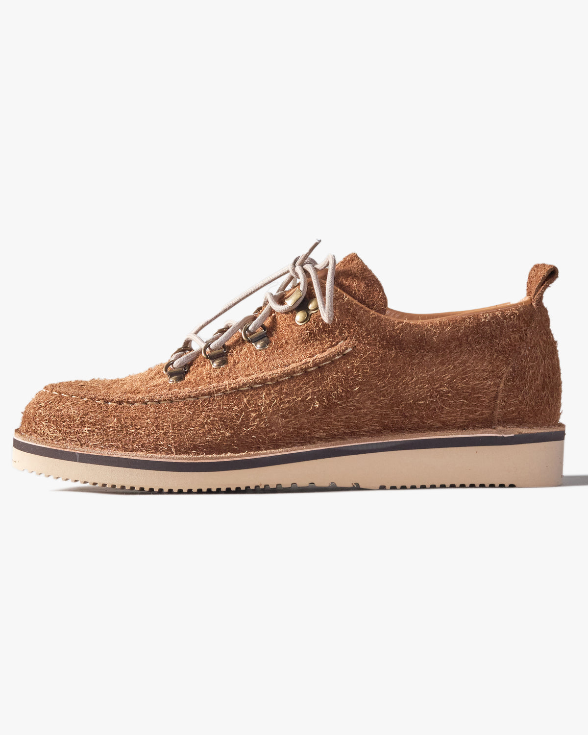Mid Brown Fracap shoe from side on a white background