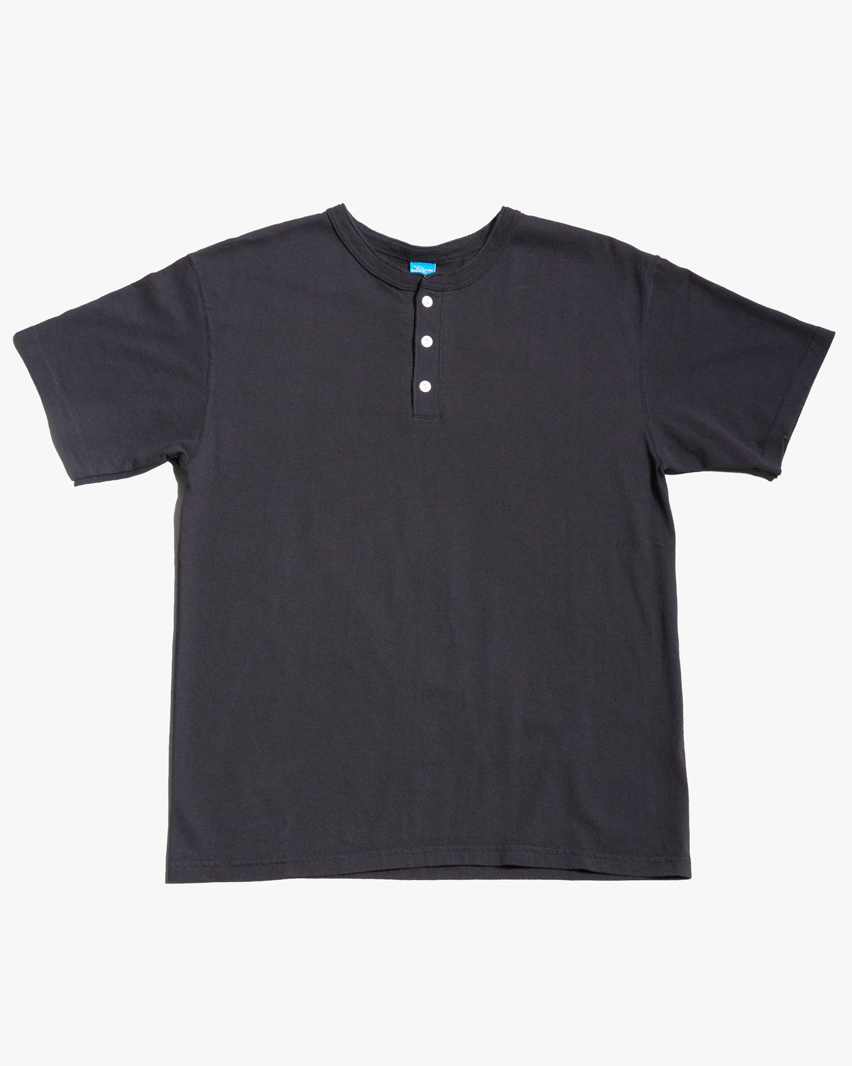 Good On S/S Henley Tee - Black | Good On T Shirts | JEANSTORE