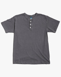 Good On S/S Henley Tee - Pigment Dyed Black | Good On T Shirts | JEANSTORE