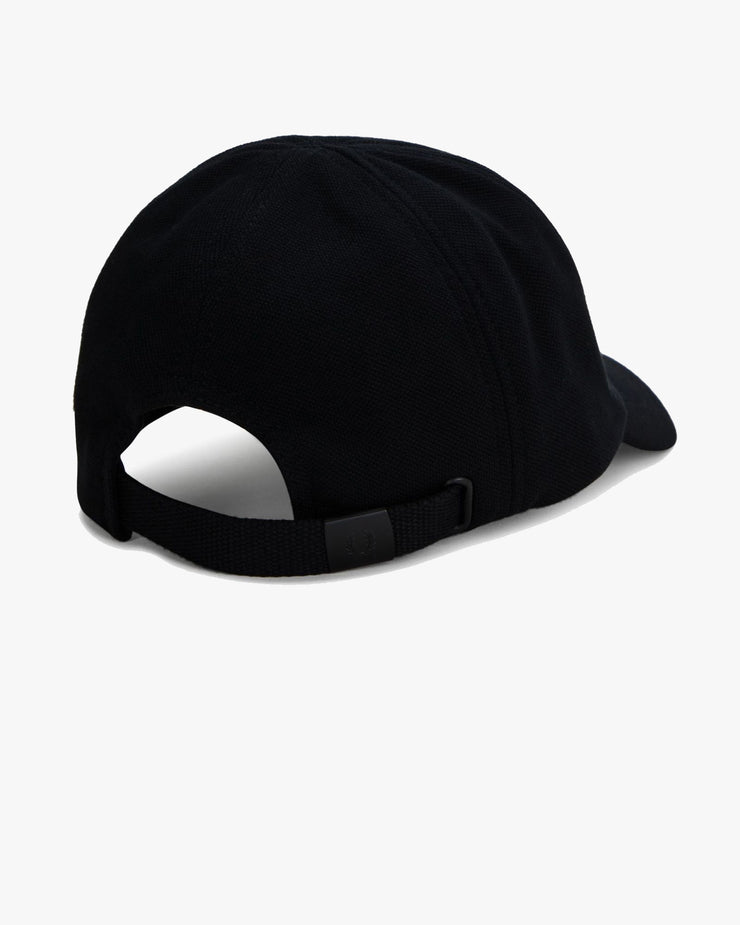 Fred Perry Classic Pique Cap - Black / Whisky Brown