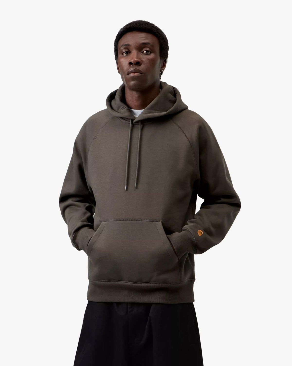 Carhartt WIP Hooded Chase Sweat - Shungite / Gold | Carhartt WIP Sweaters & Knitwear | Jeanstore