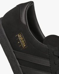 Adidas Stadt - Carbon Black / Carbon