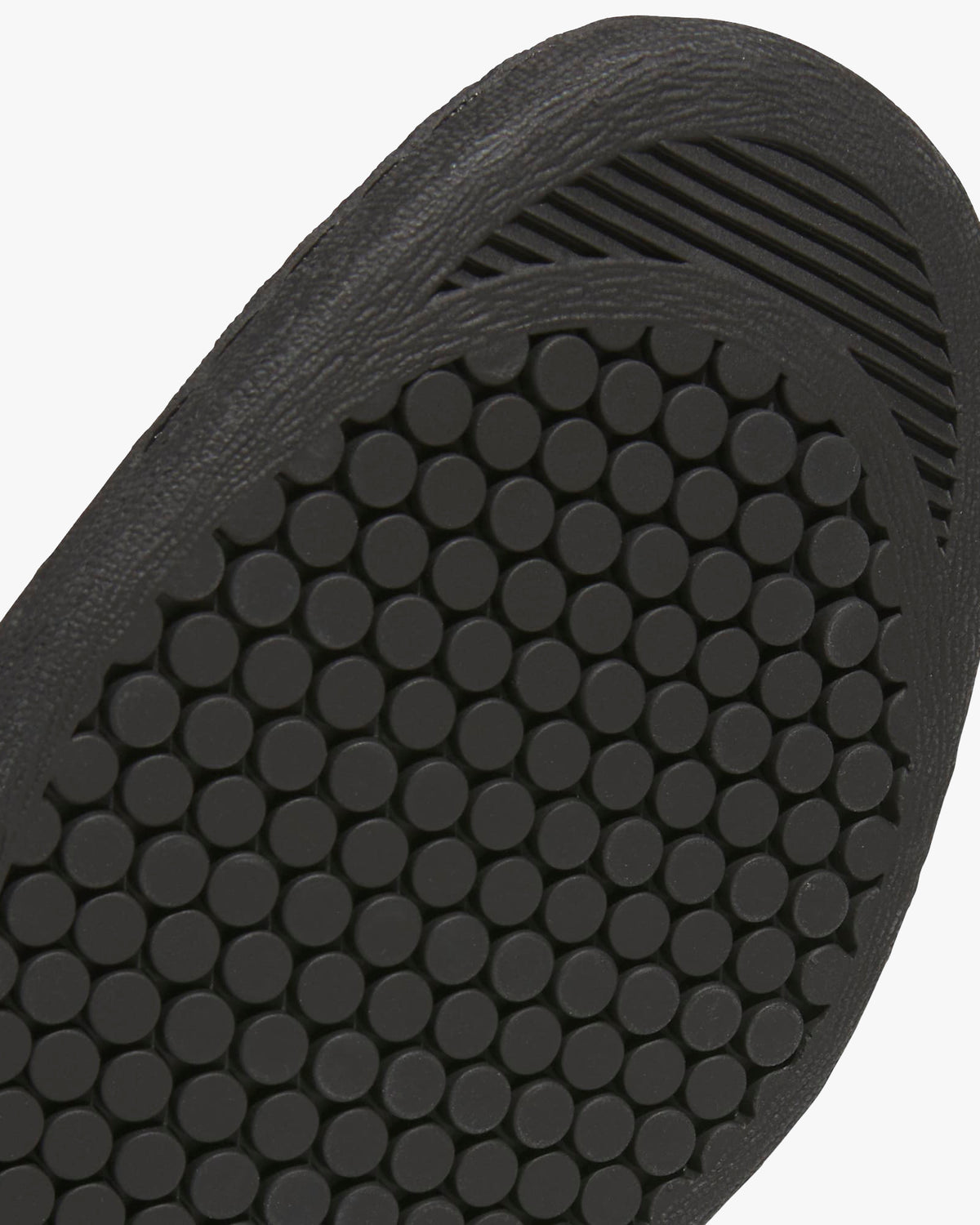 Adidas Stadt - Carbon Black / Carbon