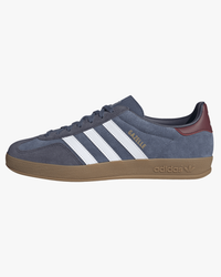 adidas gazelle indoor trainers preloved ink white shadow navy from side against white background