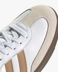Adidas Samba OG - Cloud White / Cardboard / Gum | Adidas Originals Trainers | JEANSTORE