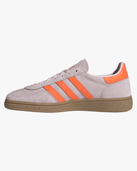 Adidas Womens Handball Spezial - Clear Pink / Solar Orange / Gum | Adidas Originals Trainers | JEANSTORE