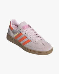Adidas Womens Handball Spezial - Clear Pink / Solar Orange / Gum | Adidas Originals Trainers | JEANSTORE