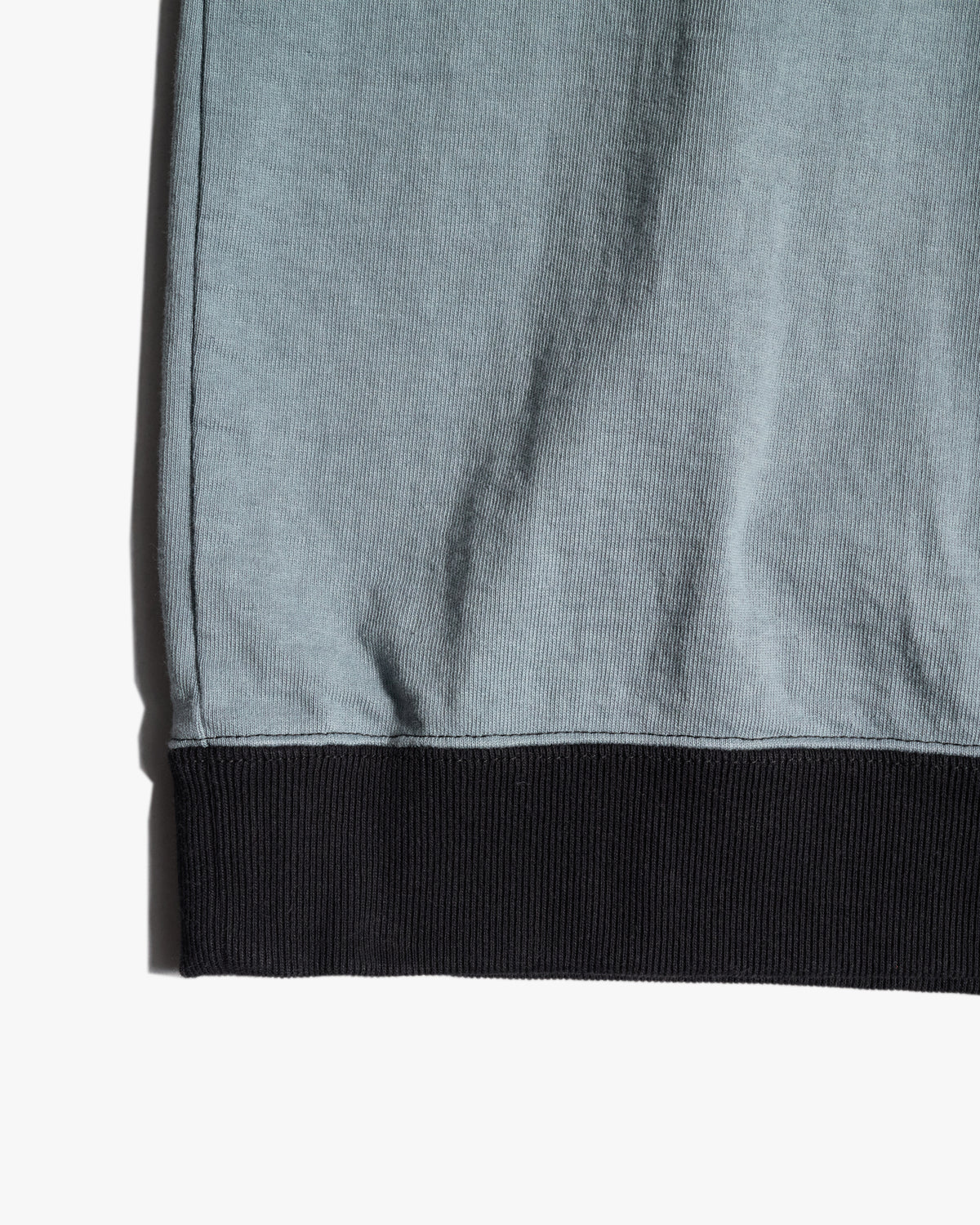 Jackman Dotsume Rib Tee - Wolf Grey / Black | Jackman T Shirts | Jeanstore