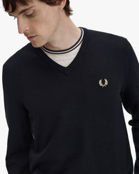 Fred Perry Classic V-Neck Jumper - Black