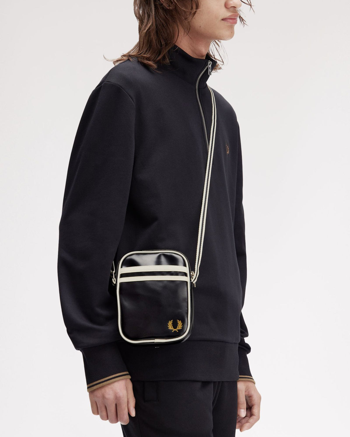 Fred Perry Classic Small Side Bag - Black / Ecru | Fred Perry Bags | JEANSTORE