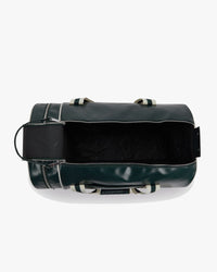 Fred Perry Classic Barrel Bag - Grassroots / Ecru | Fred Perry Bags | JEANSTORE