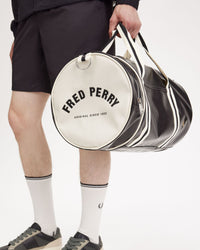 Fred Perry Classic Barrel Bag - Black / Ecru | Fred Perry Bags | JEANSTORE