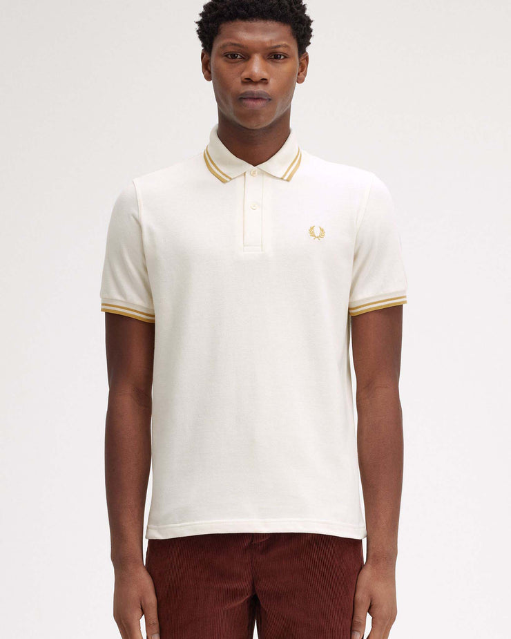 Fred Perry M12 Made In England Twin Tipped Polo Shirt - Ecru / Honeycomb