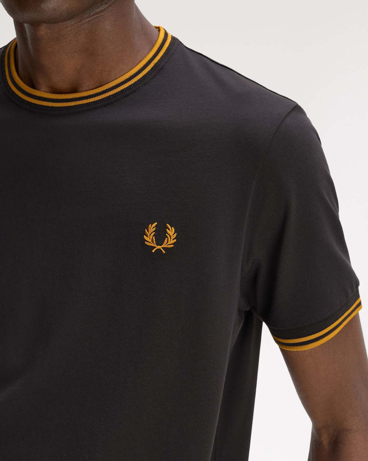 Fred Perry Twin Tipped T Shirt - Anchor Grey / Golden