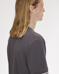 Fred Perry Twin Tipped T Shirt - Anchor Grey / Ecru / Seagrass