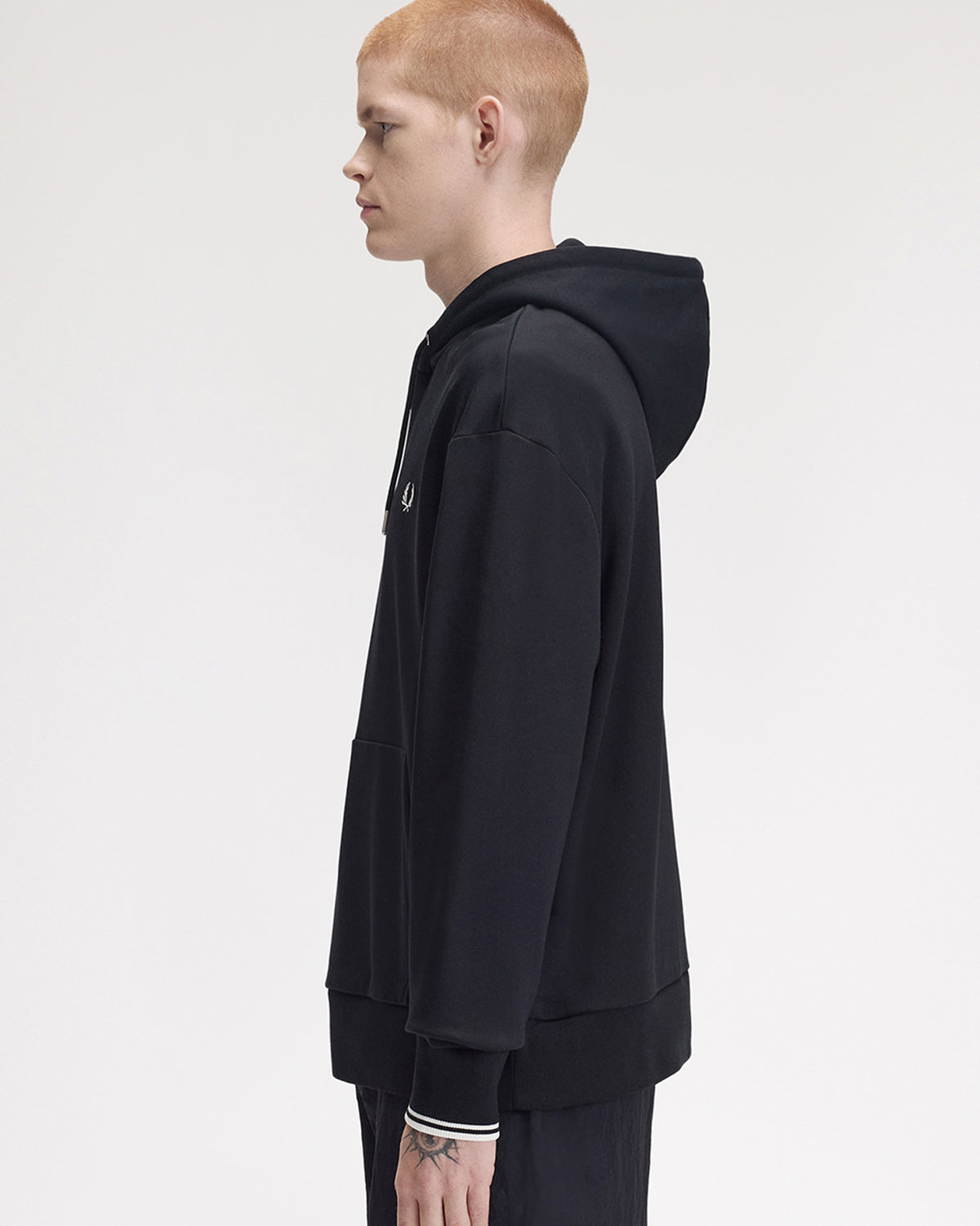 Fred Perry Tipped Hooded Sweat - Black