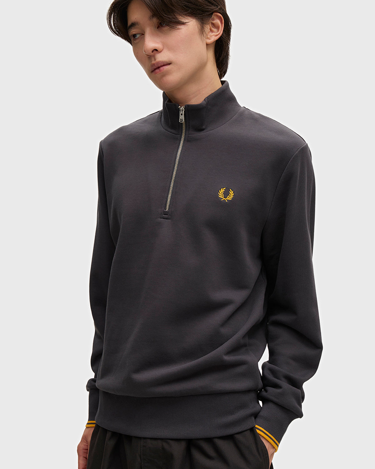 Fred Perry Half Zip Sweatshirt - Anchor Grey / Golden