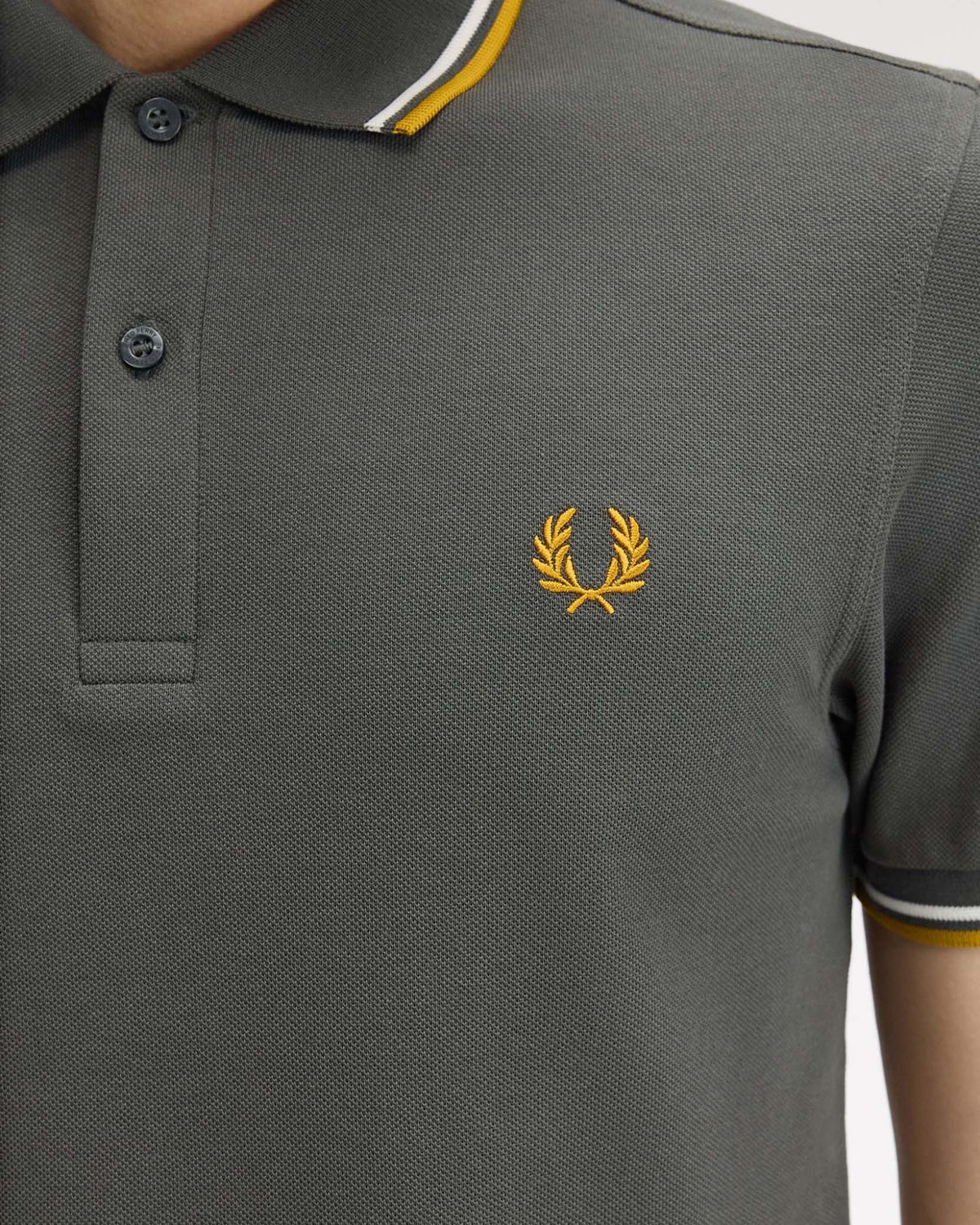 Fred Perry Twin Tipped Polo Shirt - Field Green / Ecru / Golden