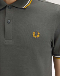 Fred Perry Twin Tipped Polo Shirt - Field Green / Ecru / Golden