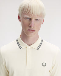 Fred Perry Twin Tipped Polo Shirt - Ecru / Stockport Blue