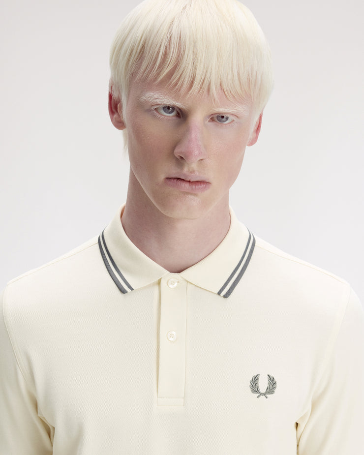 Fred Perry Twin Tipped Polo Shirt - Ecru / Stockport Blue