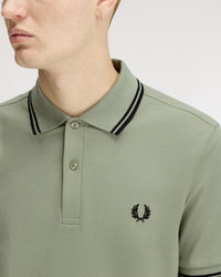Fred Perry Twin Tipped Polo Shirt - Seagrass / Black