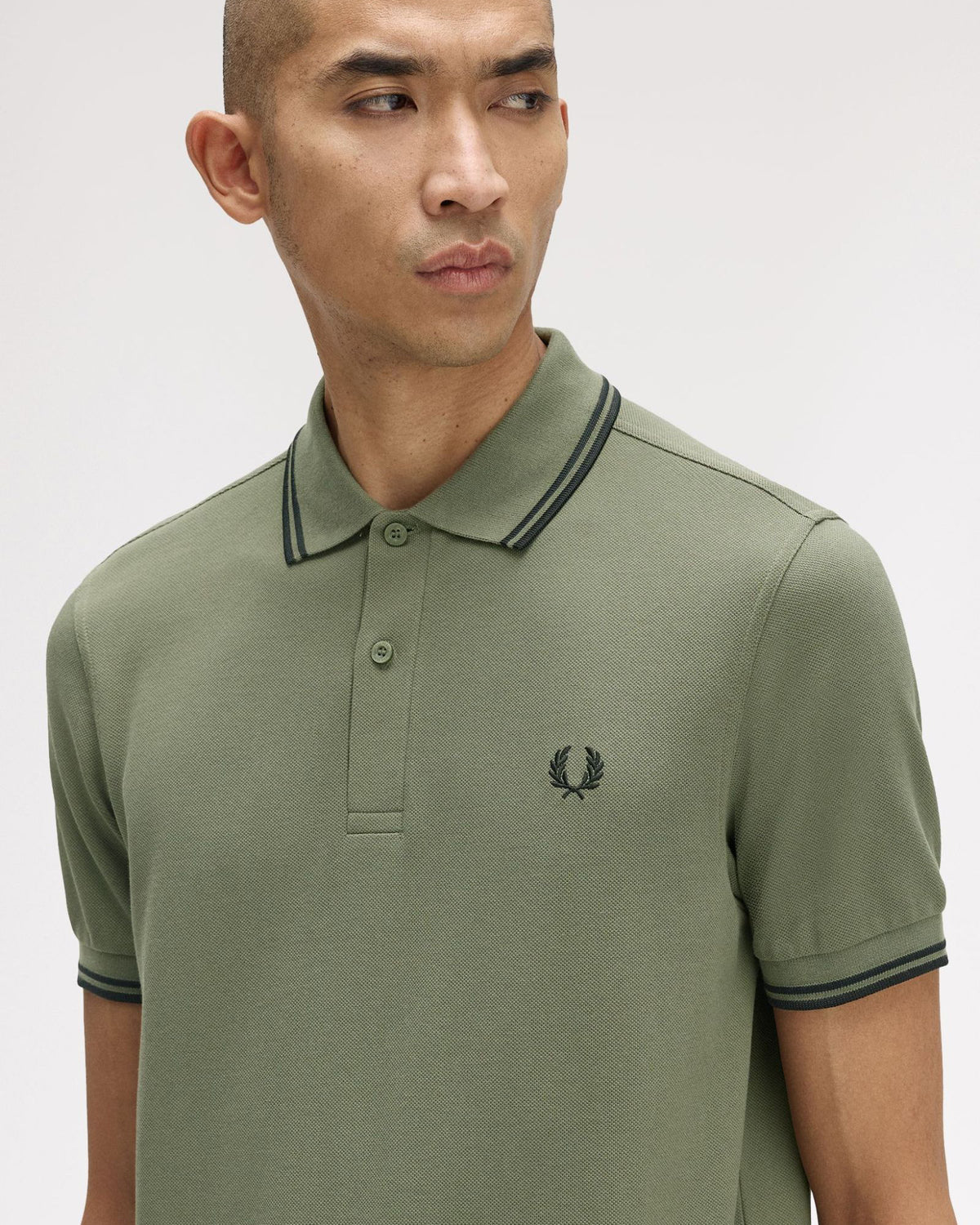 Fred Perry Twin Tipped Polo Shirt - Laurel Wreath Green / Black | Fred Perry Polo Shirts | JEANSTORE