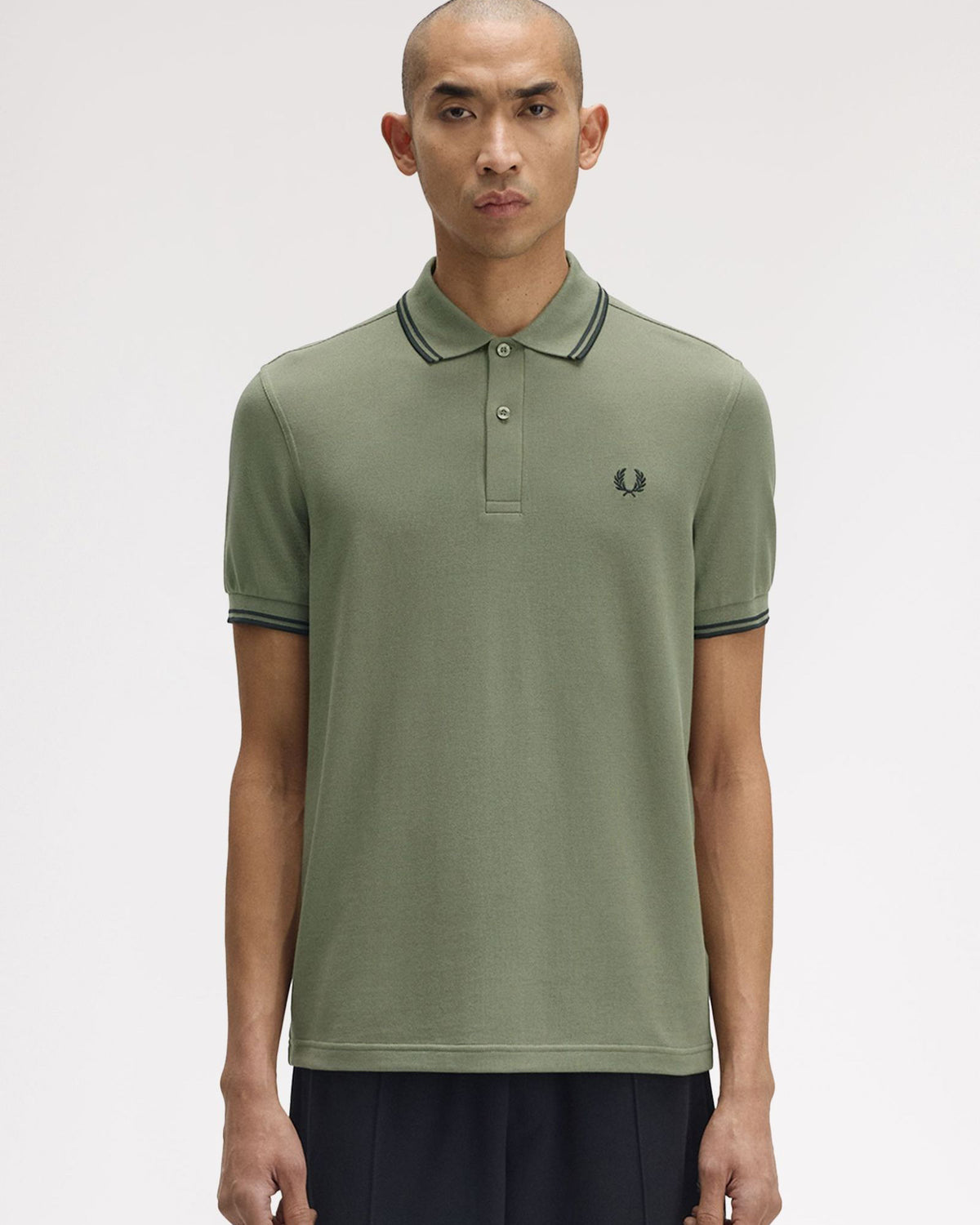 Fred Perry Twin Tipped Polo Shirt - Laurel Wreath Green / Black | Fred Perry Polo Shirts | JEANSTORE