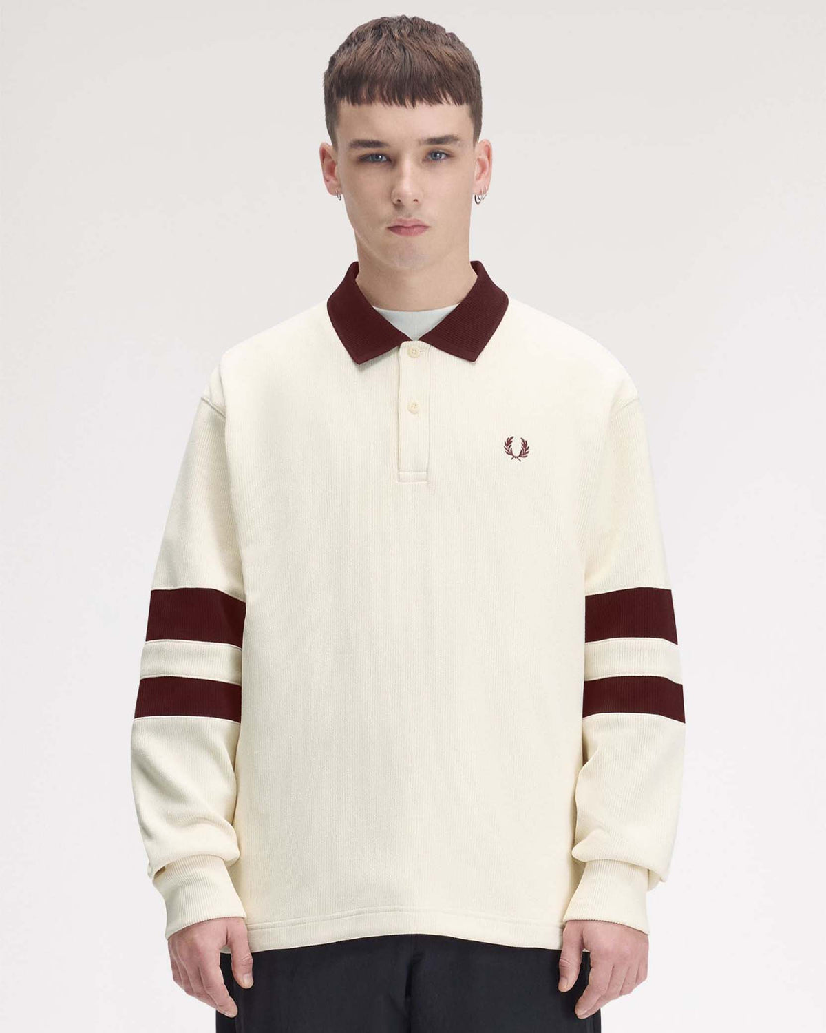 Fred Perry Tipped Sleeve Collared Sweatshirt - Ecru