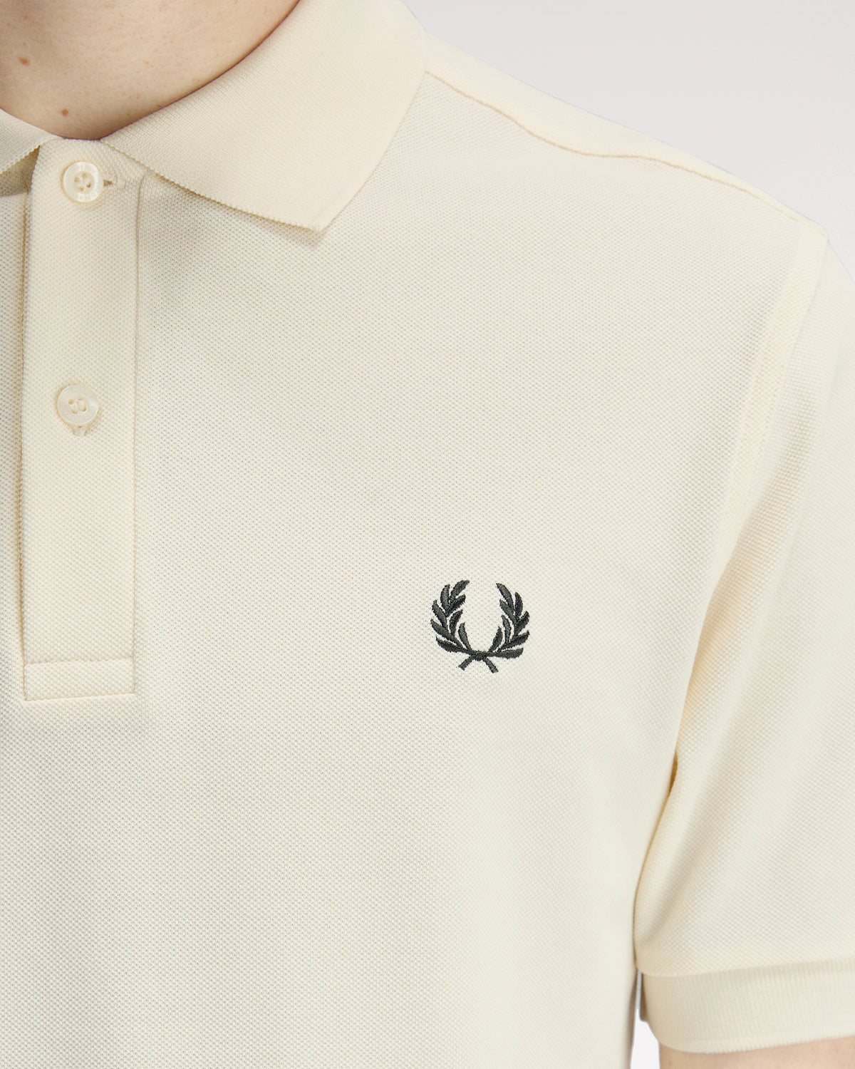 Fred Perry Plain Polo Shirt - Ecru / Grassroots