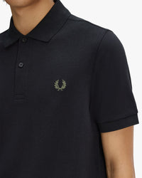 Fred Perry Plain Polo Shirt - Black / Laurel Wreath Green