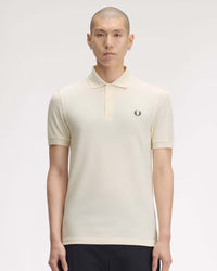 Fred Perry Plain Polo Shirt - Ecru / Night Green